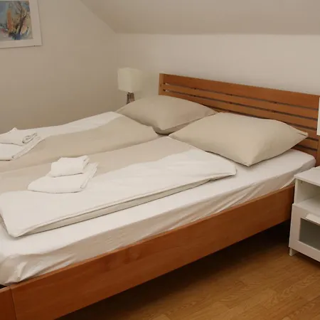 度假居 Haus Sonnental, Velden Am Woerthersee *